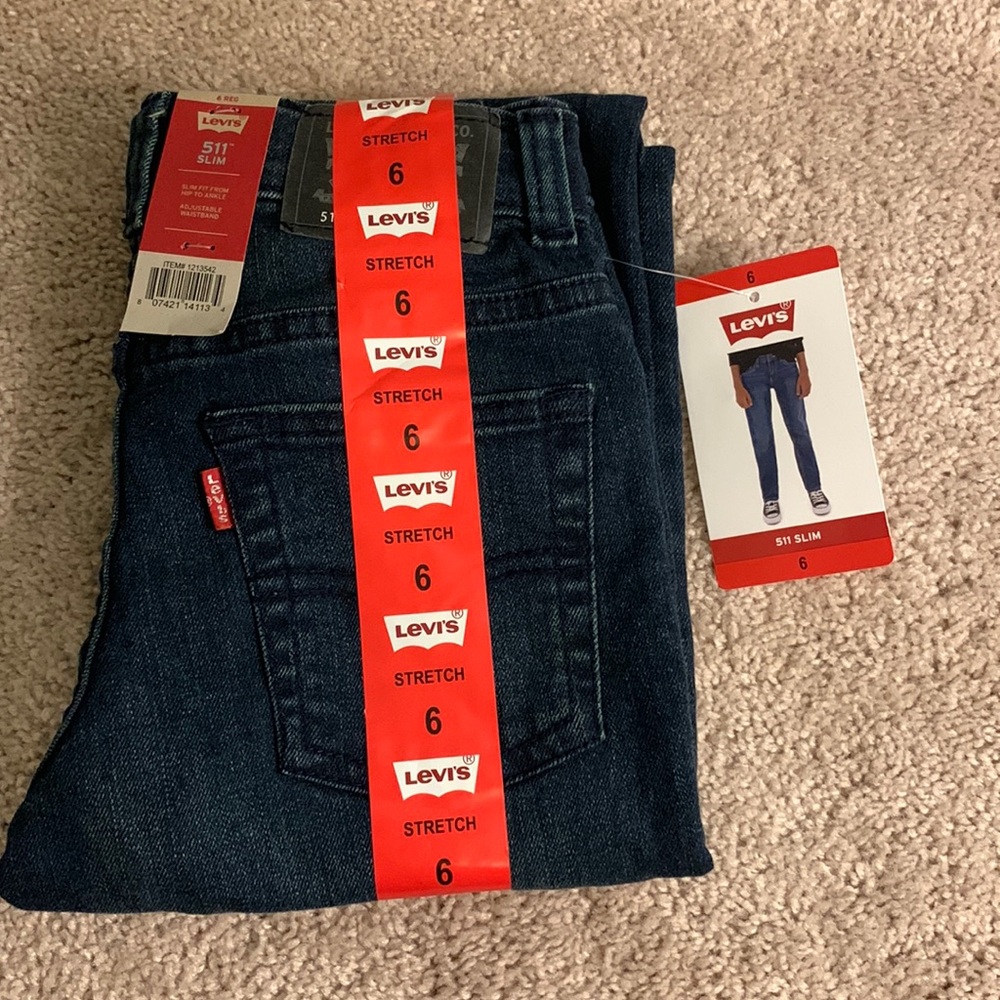 Boys Levi 511 slim , size 6 stretch slim NWT